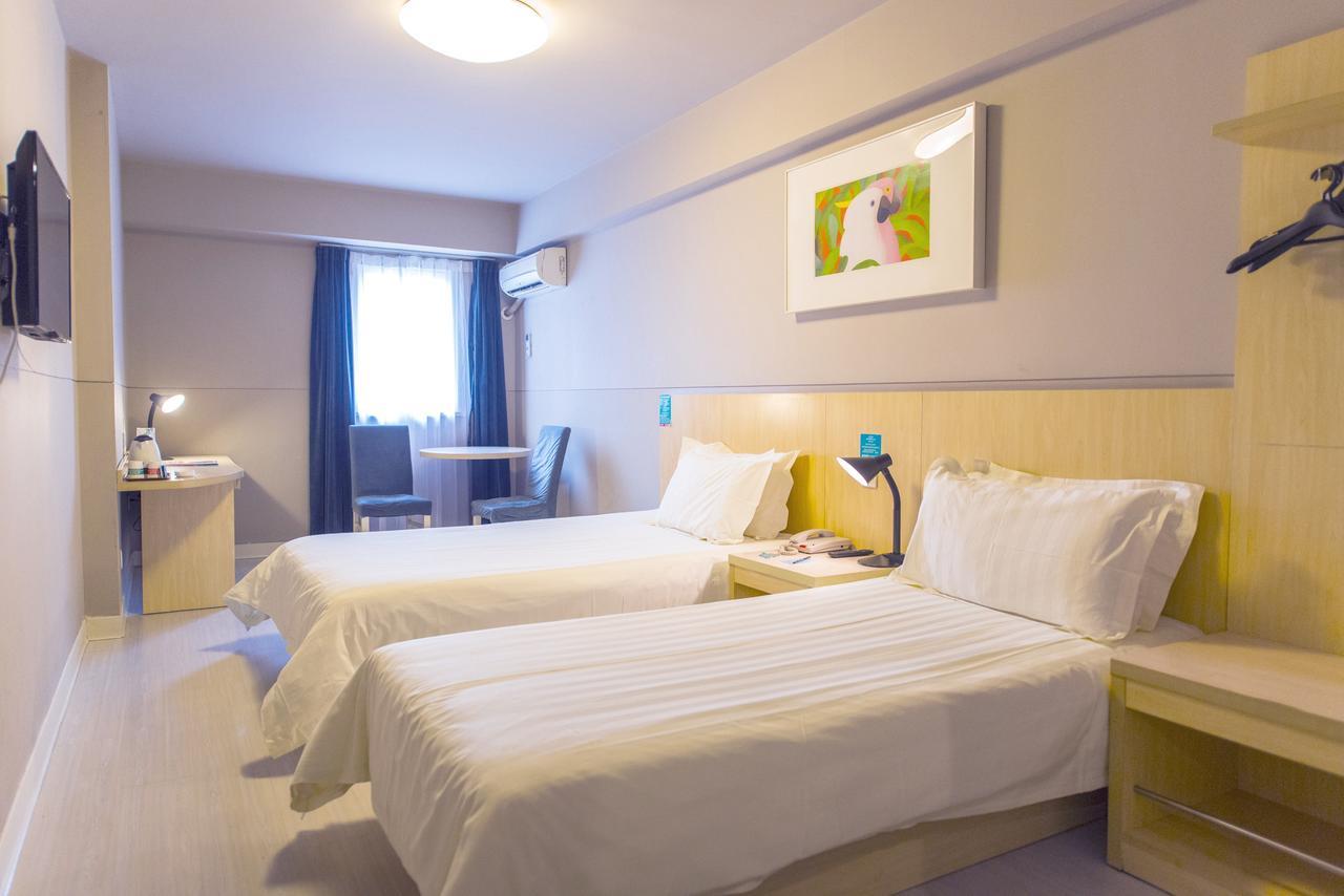 Jinjiang Inn Xianning Yinquan Avenue Hot Spring Hotel Exterior foto